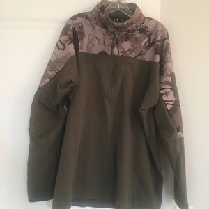 XL Men's Under Armour Fleece NWT Green & Camo